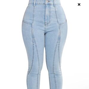 PrettyLittleThing (PLT) Light Blue Wash Skinny Jeans